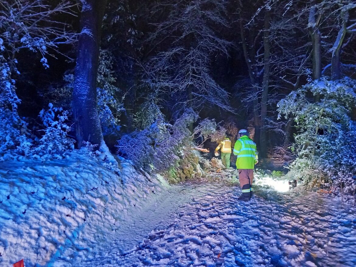 Feuerwehr Herdecke: Wetterchaos sorgt für nächtliche Einsätze!