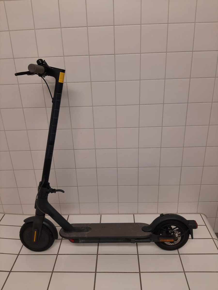 Gestohlener E-Scooter: Zwei Männer im Hauptbahnhof Dresden festgenommen