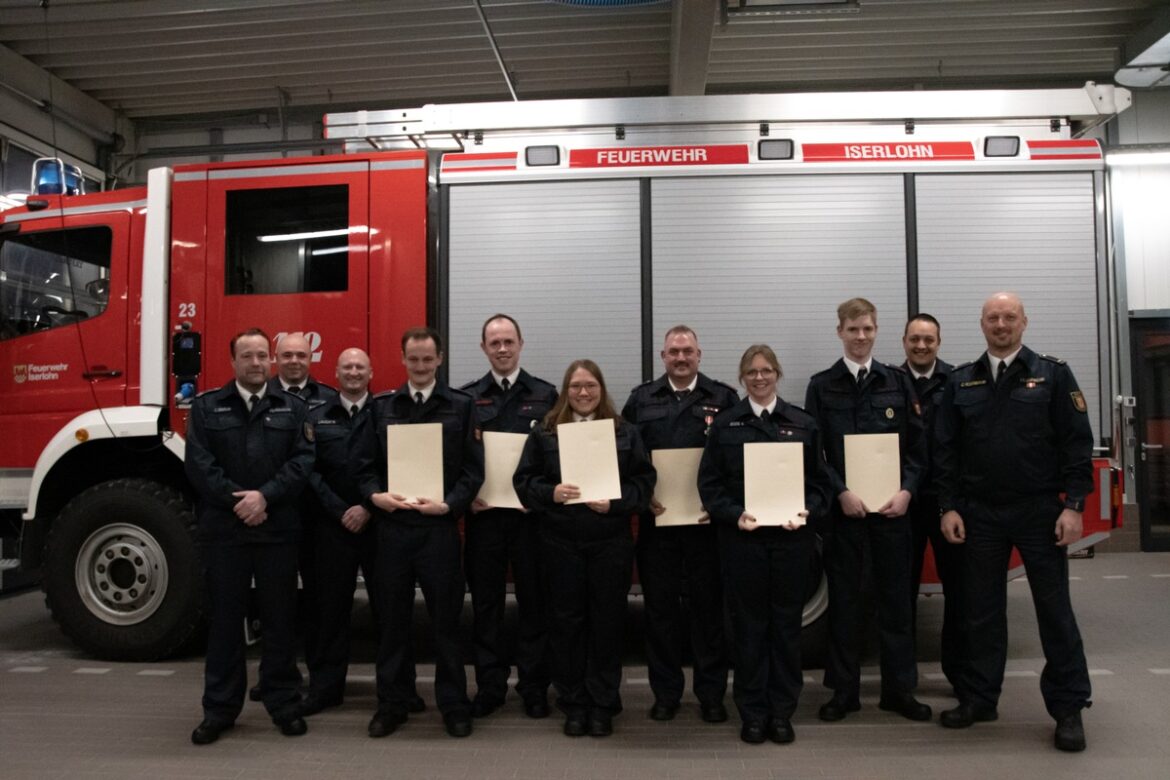 Historisches Ereignis: Erste Brandinspektorin der Feuerwehr Iserlohn ernannt!