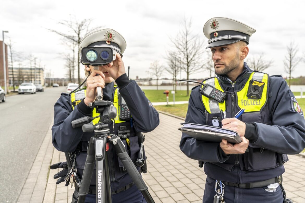 Polizei schreitet ein: 51 Temposünder in Heiligenhaus ertappt!