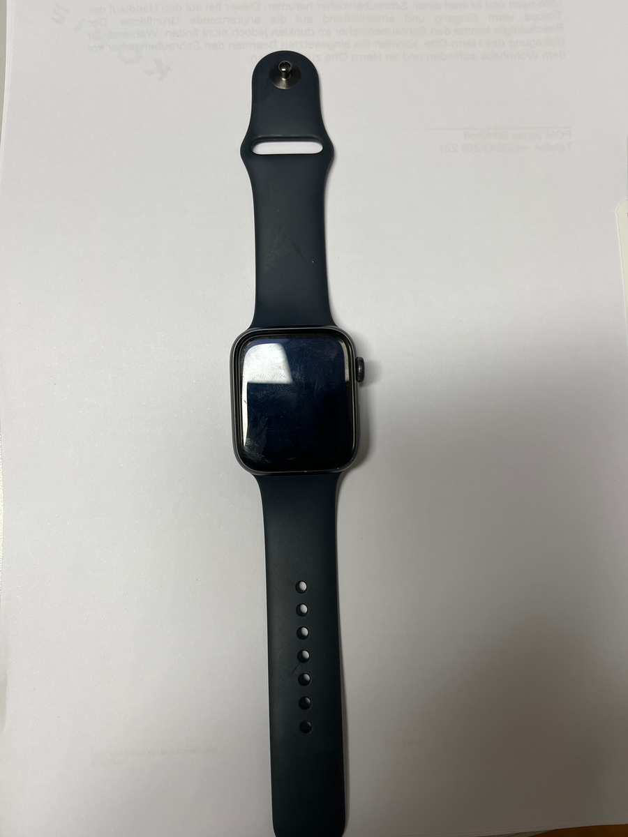 Raub in Güstrow: Polizei sucht Besitzer einer Apple Watch SE!