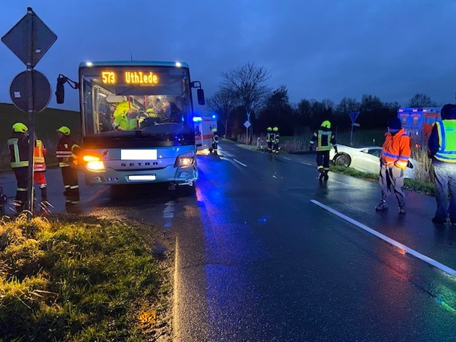 Schulbus-Unfall in Hagen: Kinder leicht verletzt, Glück im Unglück!