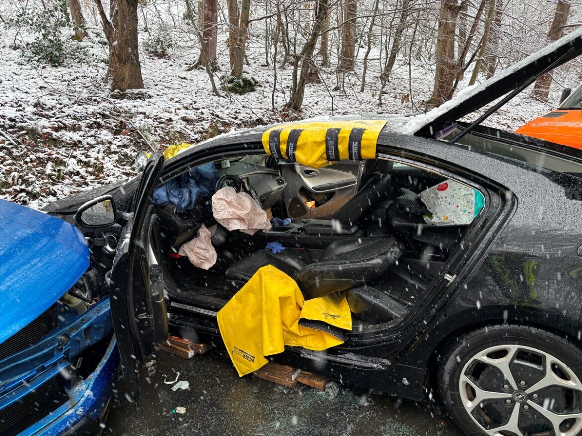 Schwerer Verkehrsunfall in Herdecke: Zwei Personen verletzt!