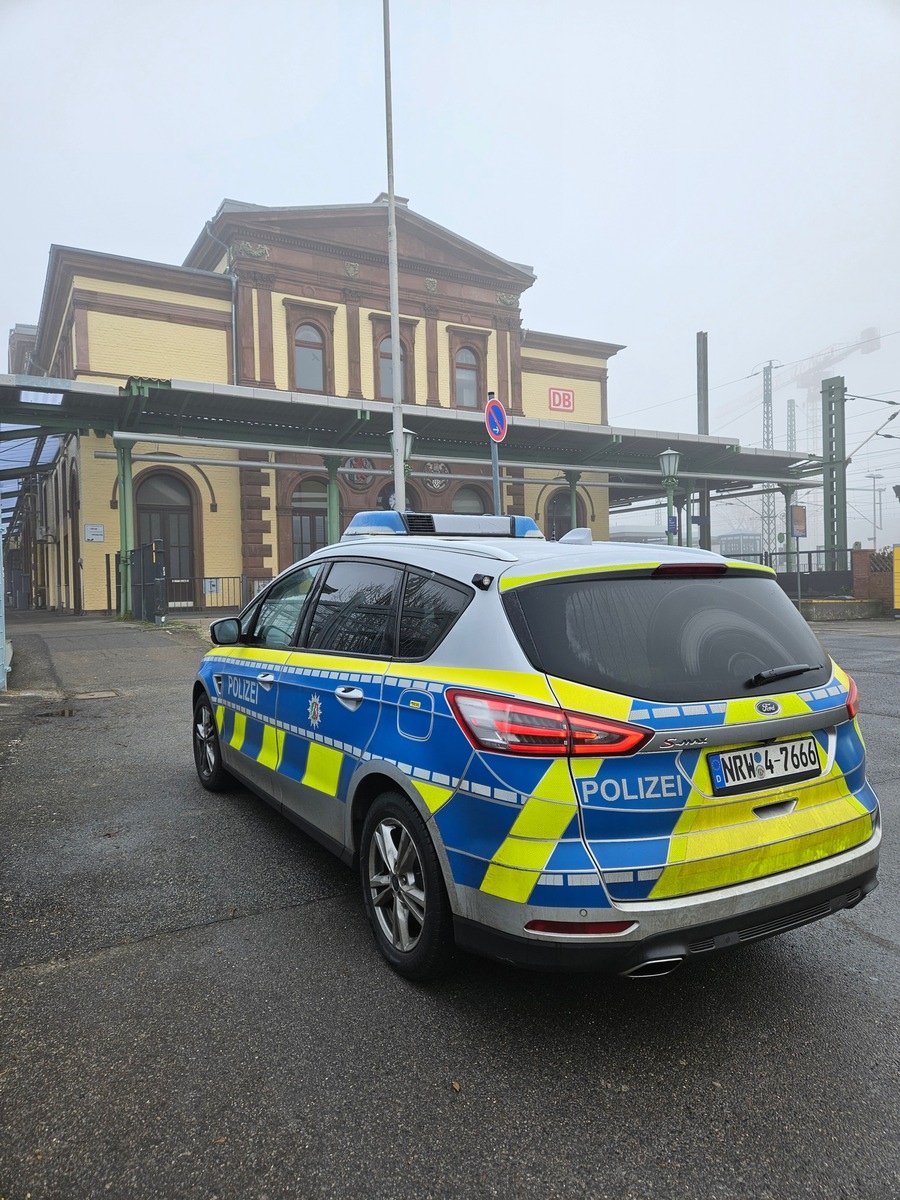 Schwerpunkteinsatz am Dürener Bahnhof: Festnahmen und Kontrollen