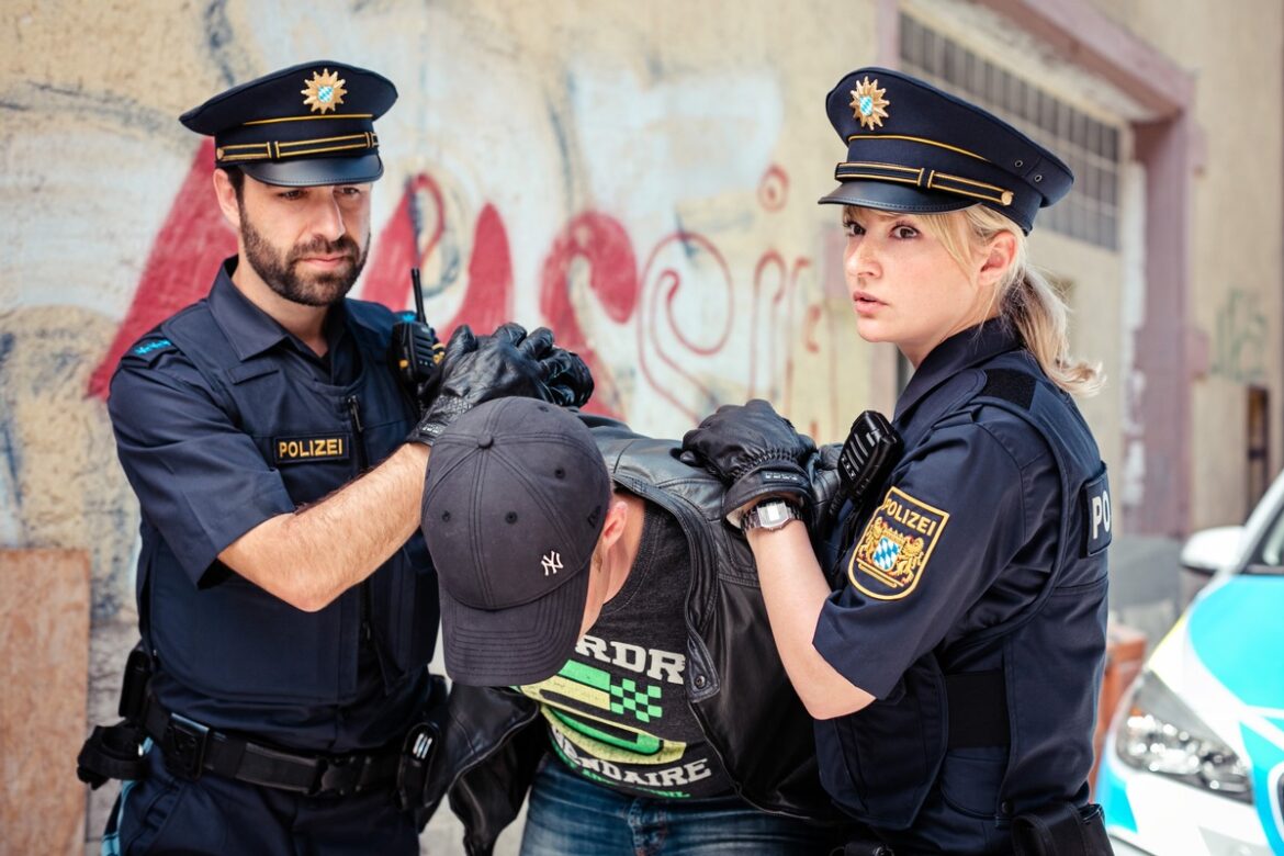 Sechs Verdächtige nach rauschendem Raubüberfall in Ansbach festgenommen!