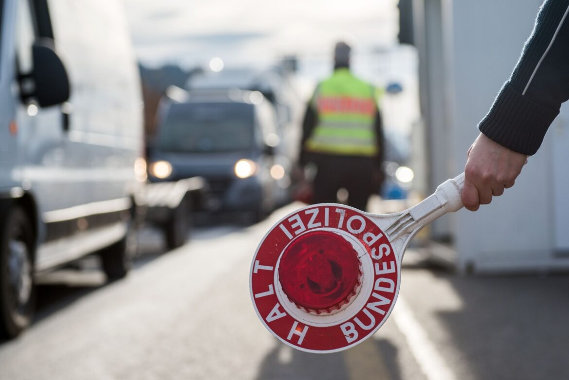 Ukrainer mit über 800 Tagen Urlaub im Schengen-Raum festgenommen!