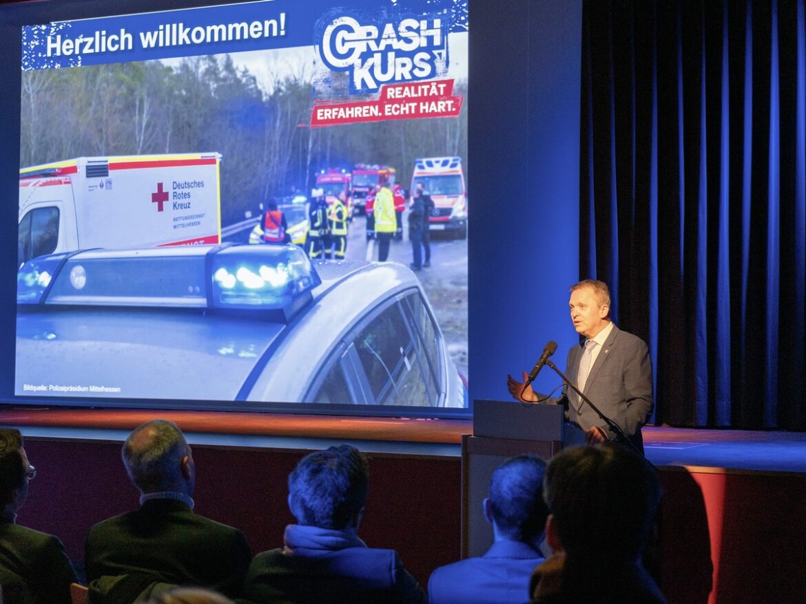 CrashKurs: Schüler erleben die harte Realität von Verkehrsunfällen