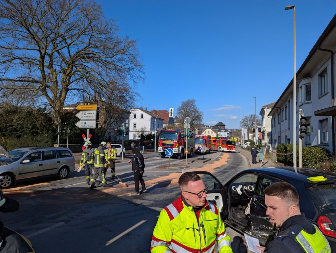 Feuerwehr Gevelsberg: Dramatische Einsätze sorgen für Verkehrschaos!