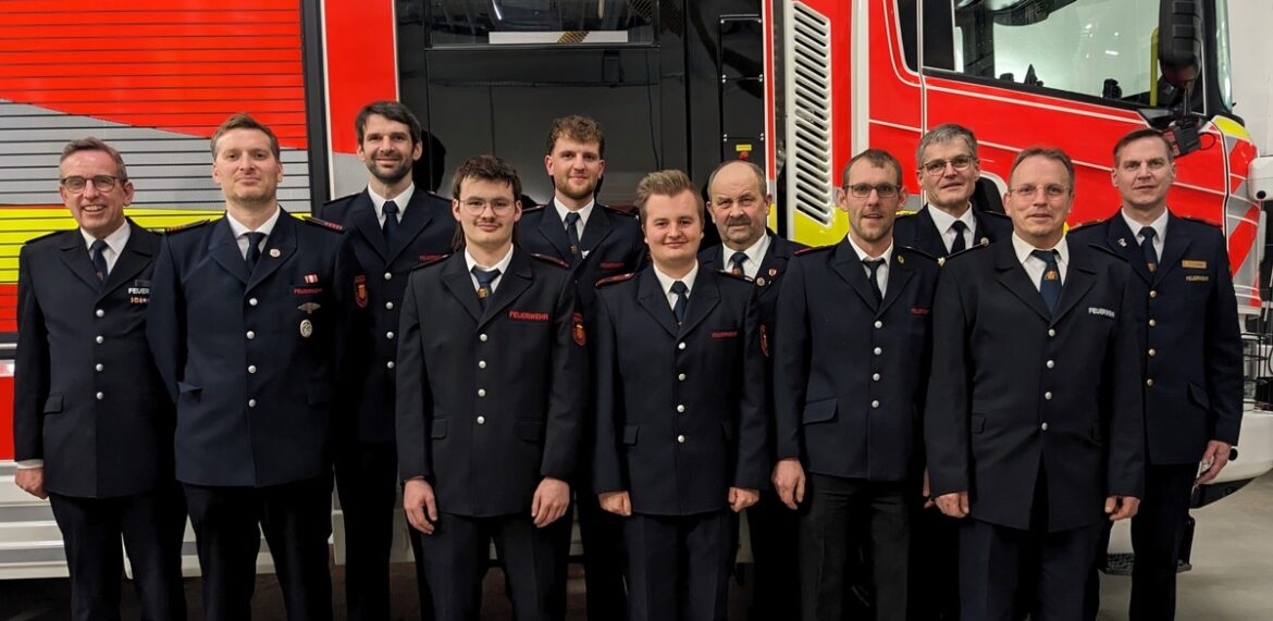 Jahreshauptversammlung: Feuerwehr Benhausen feiert 50 Jahre Einsatz!