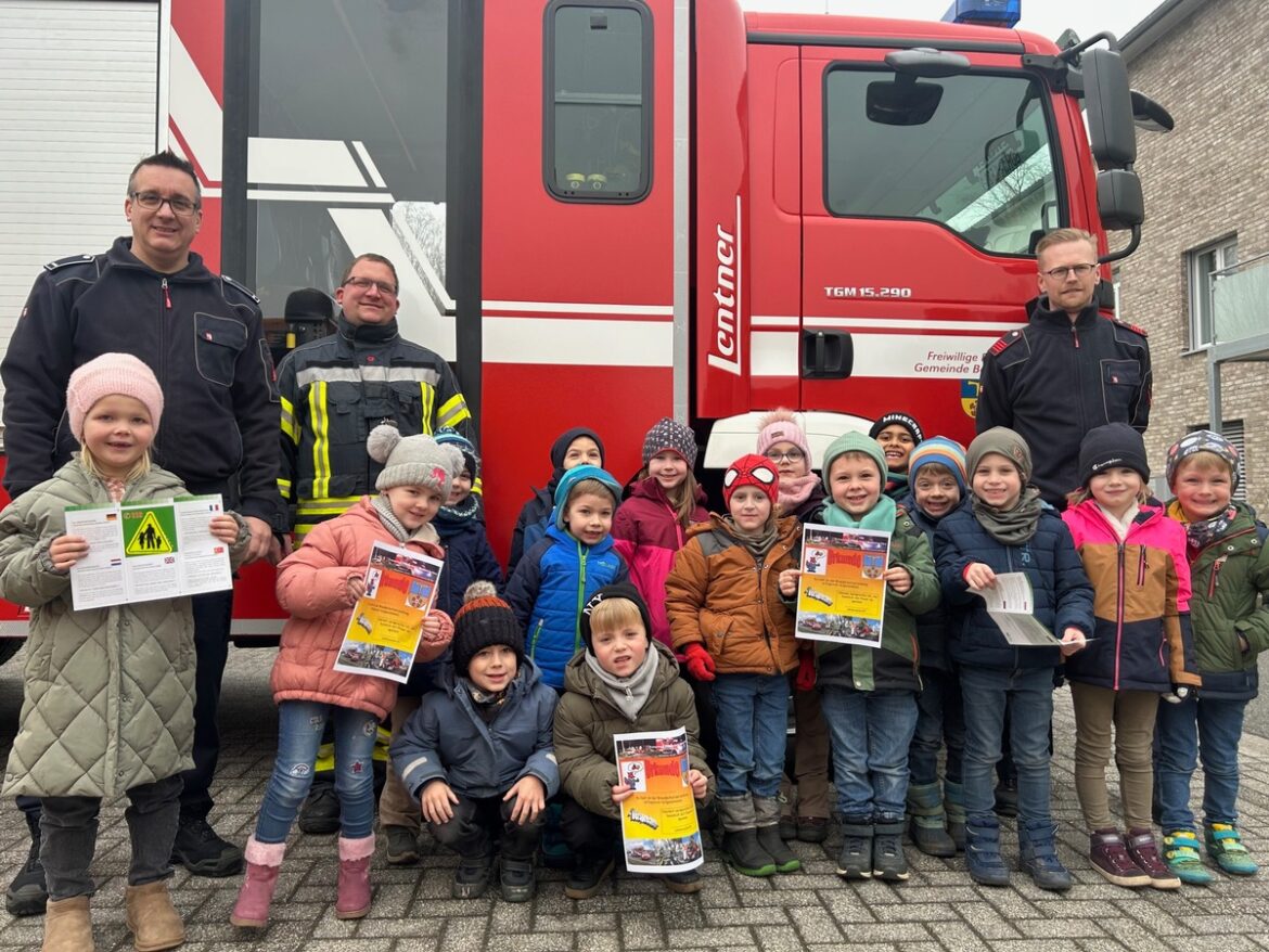 Sicher im Umgang mit Feuer: 80 Kinder erleben Brandschutzerziehung in Bedburg-Hau!