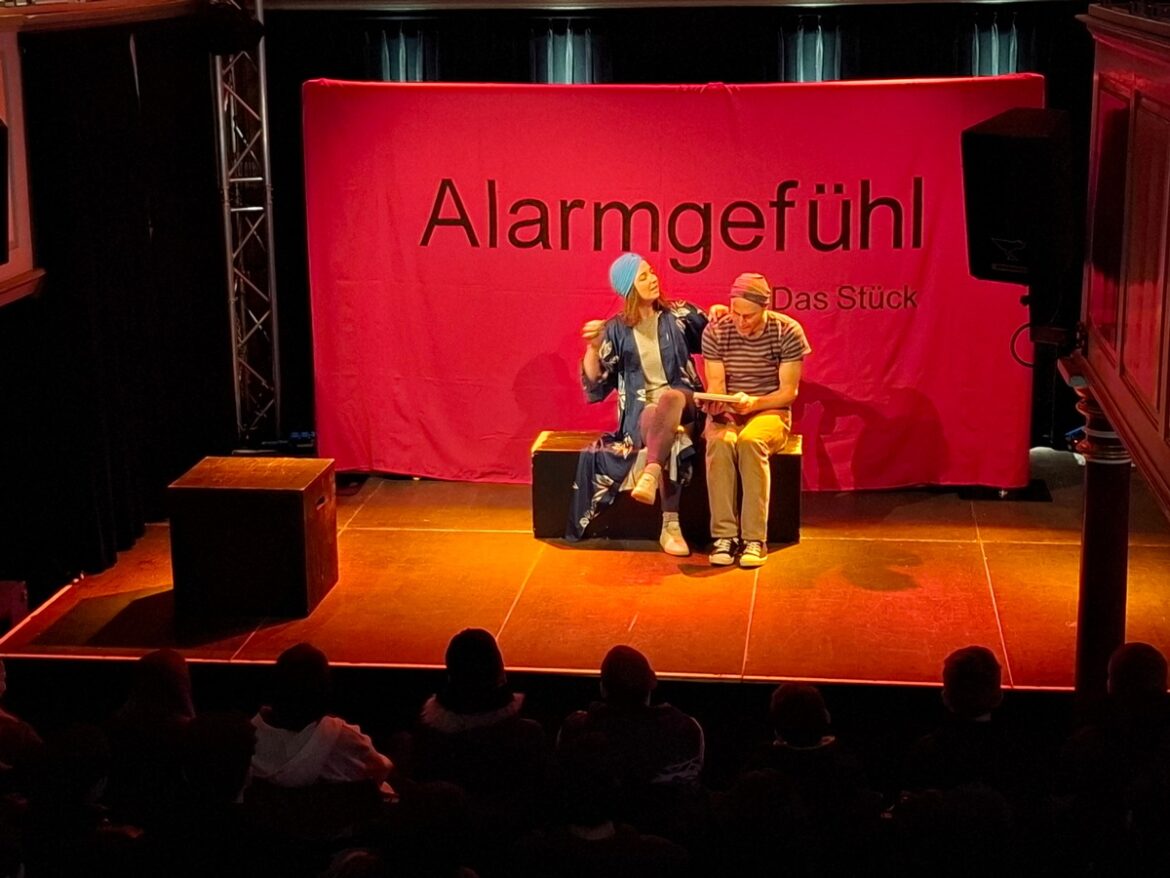 Theaterstück  Alarmgefühl : Starke Botschaft gegen sexuellen Missbrauch in Salzgitter!