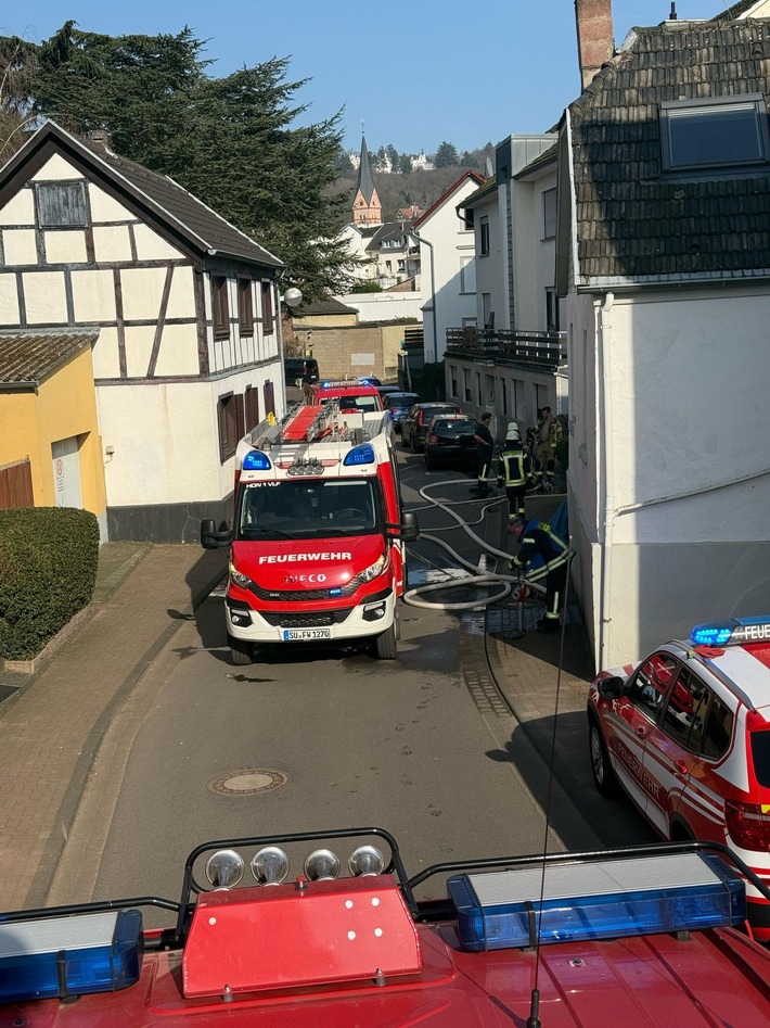 Feueralarm in Bad Honnef: Feuerwehr stoppt Flammeninferno schnell!