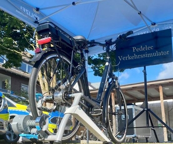 Münster Arkaden: Pedelec-Simulator erlebbar für Verkehrssicherheit!